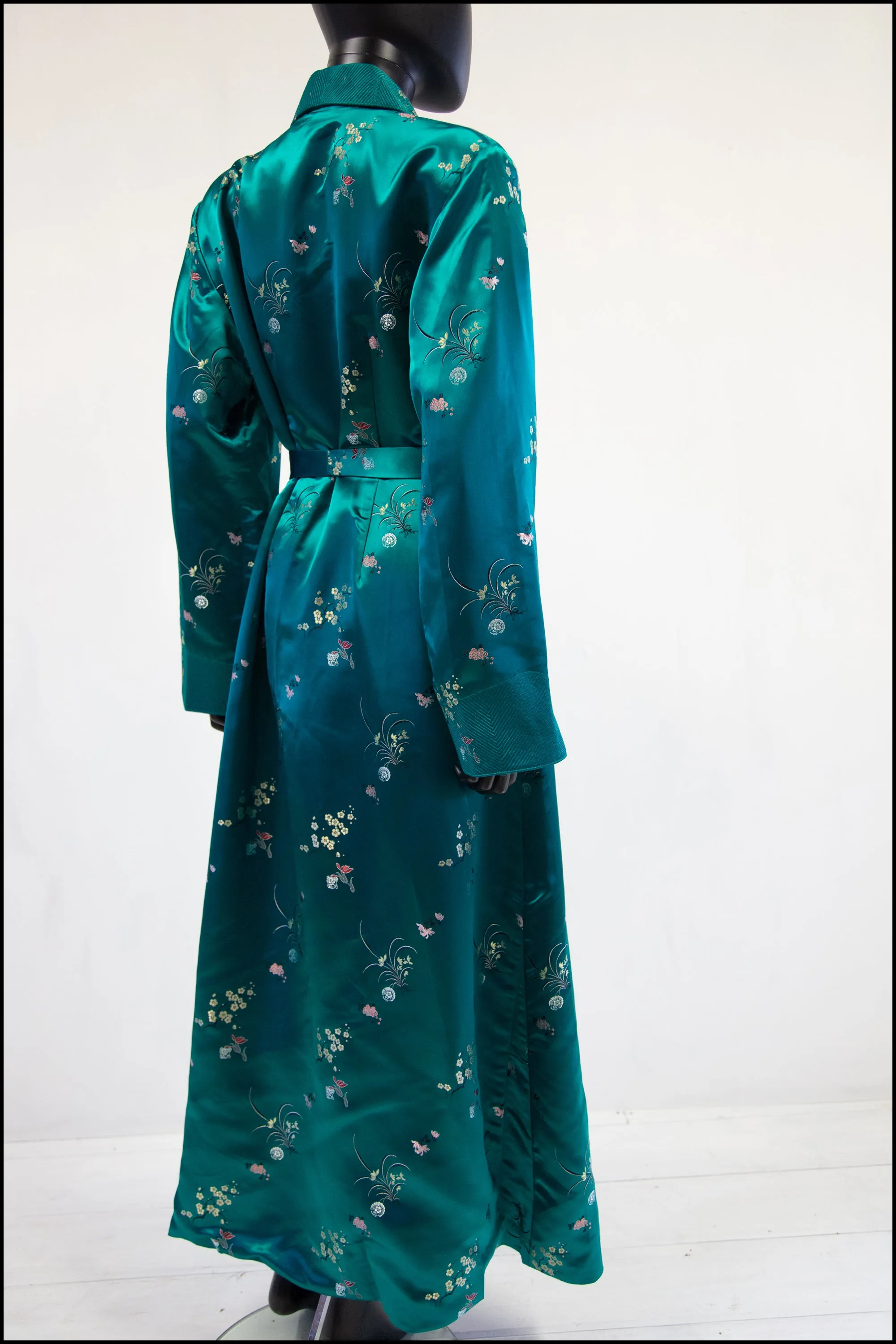 Vintage 1960s Emerald Satin Robe