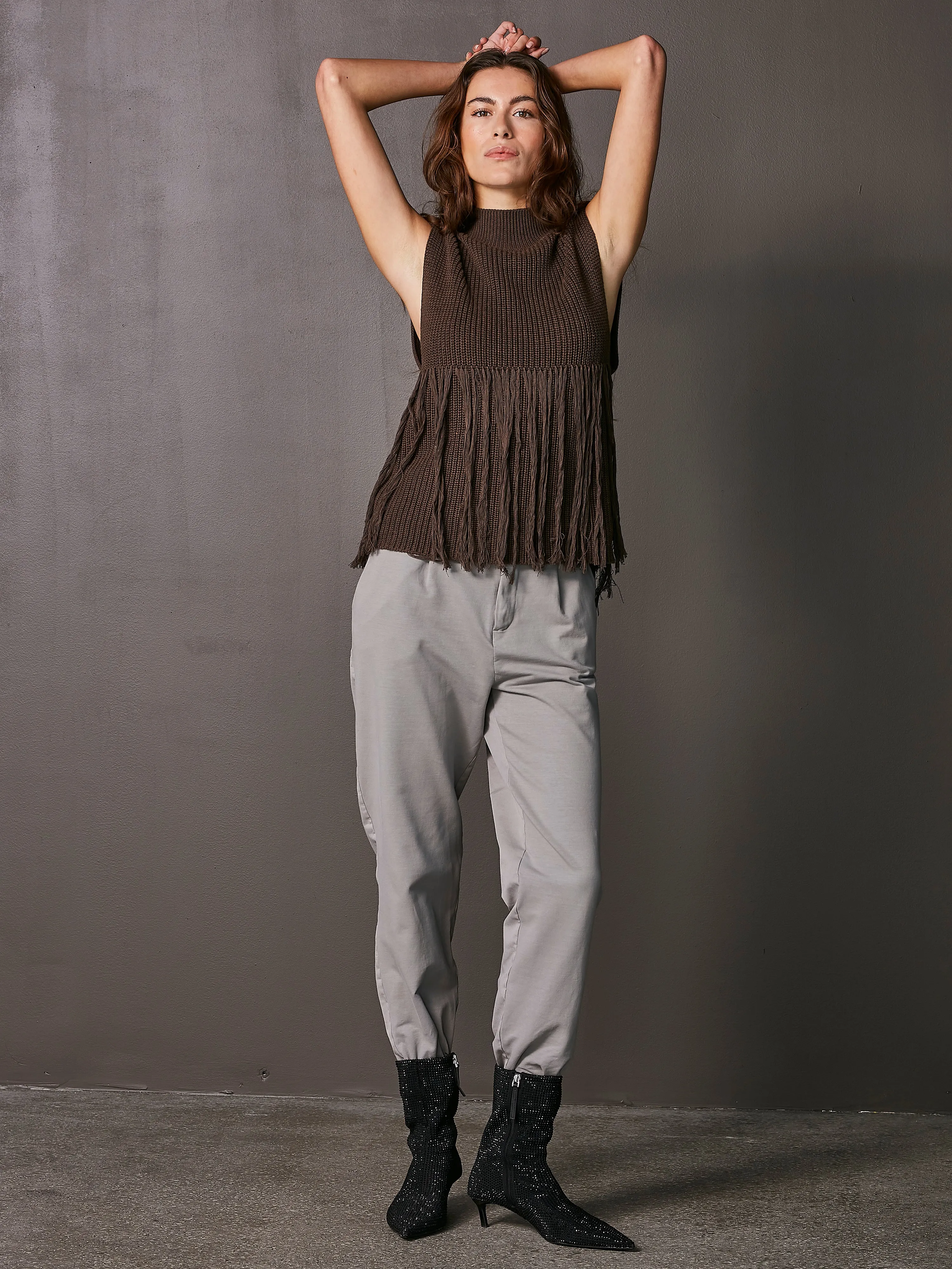 VIRNA knit vest - Dark Brown