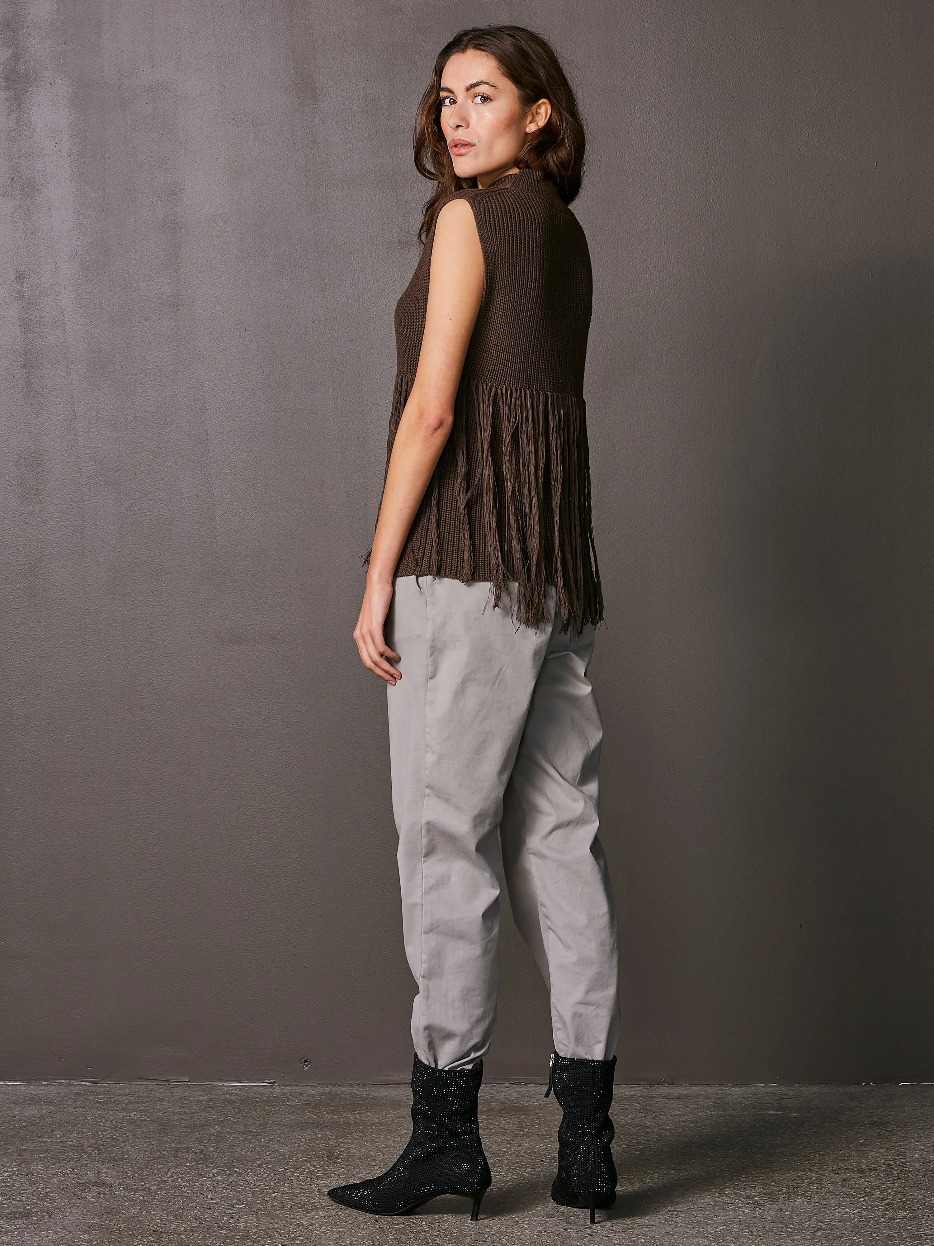 VIRNA knit vest - Dark Brown