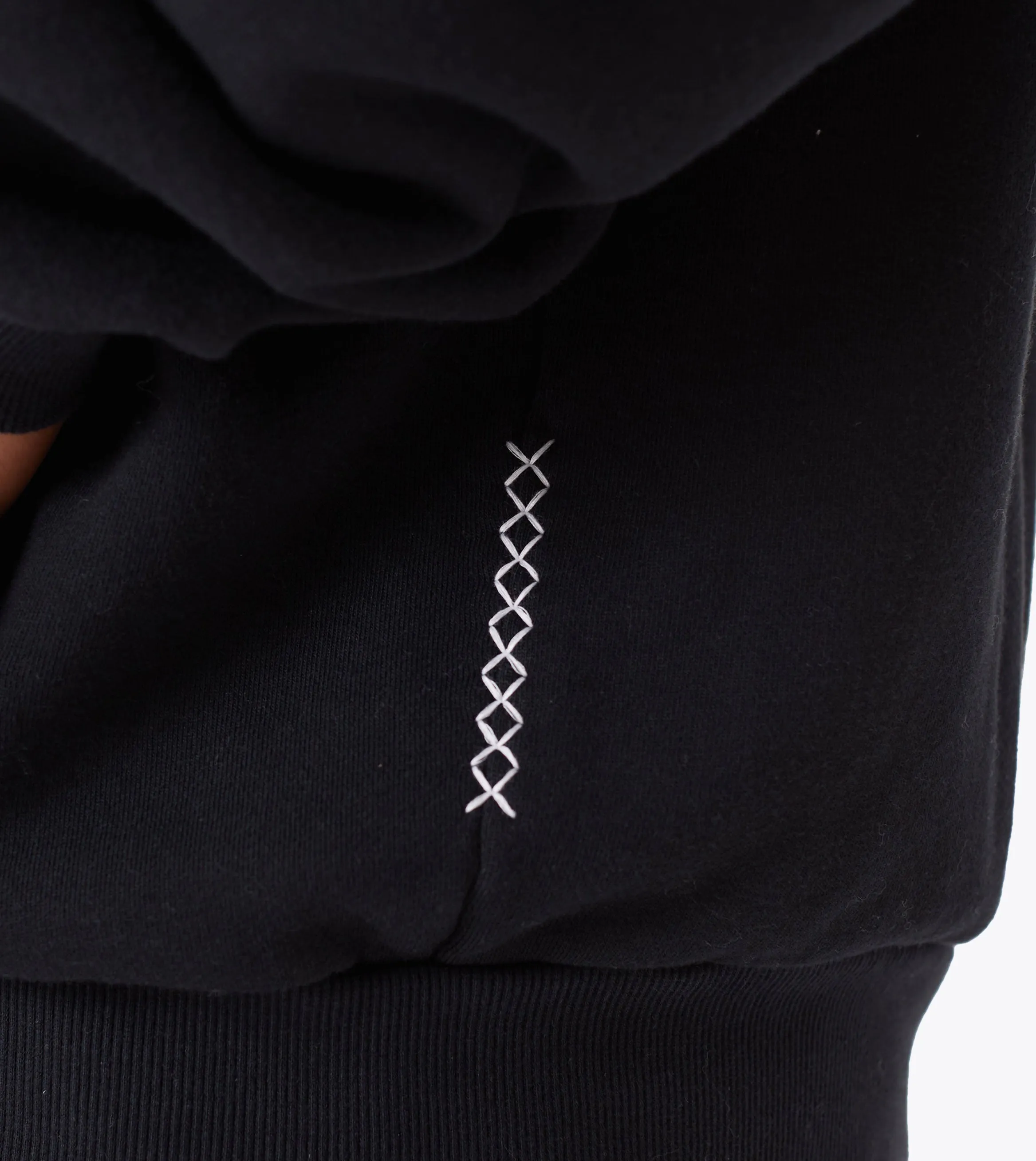 Zip Funnel Sweat Black